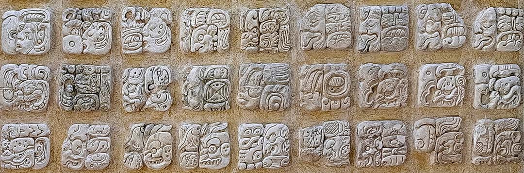 Mayan Hieroglyphs<br />
